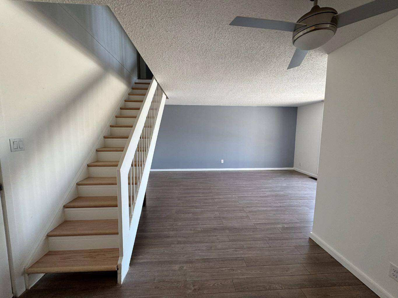 Fort Mcmurray, AB T9H 4H4,21 Macdonald DR #1644