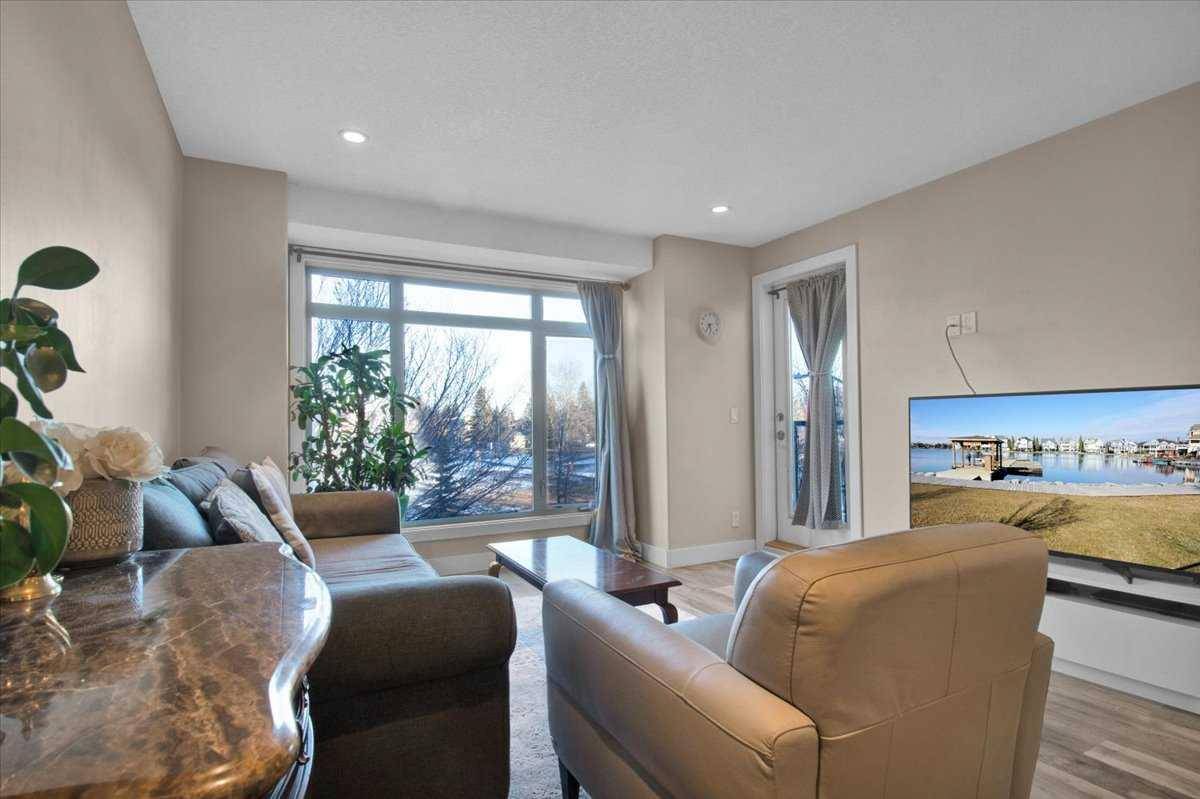 Calgary, AB T3E 2L5,1939 30 ST Southwest #308