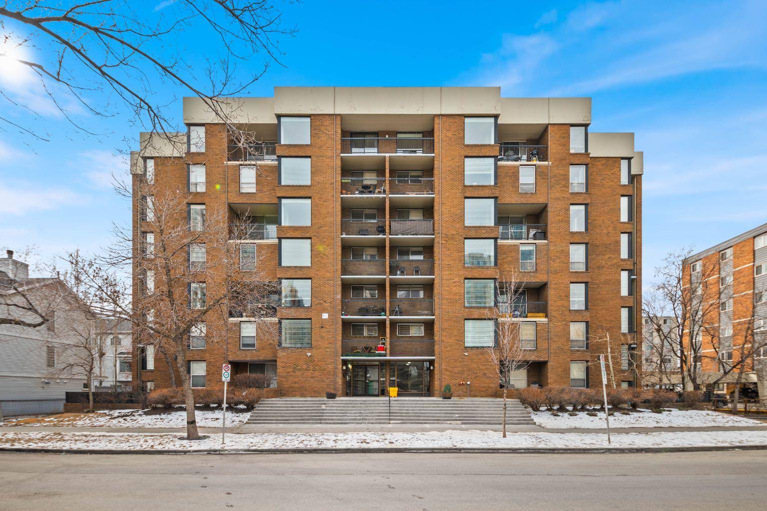 Calgary, AB T2R0L7,1123 13 AVE SW #507