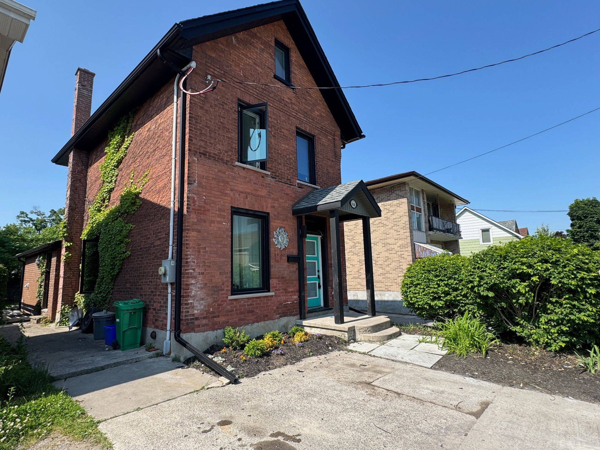 508 Sherbrooke ST, Peterborough Central, ON K9J 2P3