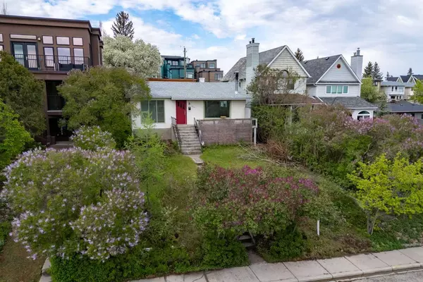 Calgary, AB T2T 1R2,2006 30 AVE SW