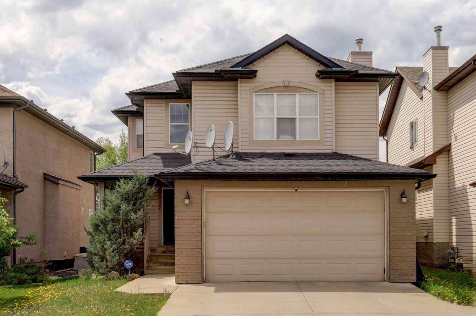 112 Cougarstone MNR SW, Calgary, AB T3H 5N4