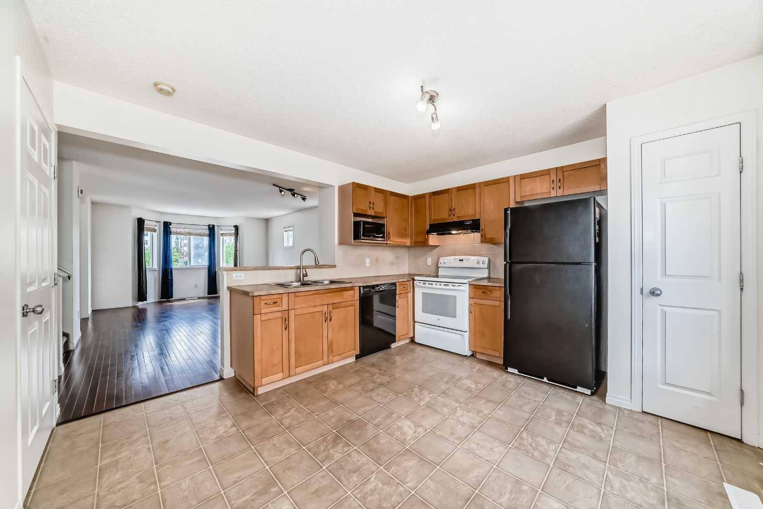 Calgary, AB T3A 6H7,1 Royal Birch Villas Northwest