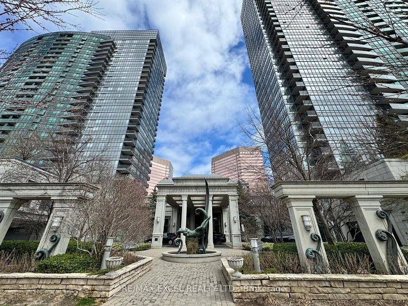 25 Greenview AVE #428, Toronto C07, ON M2M 0A5
