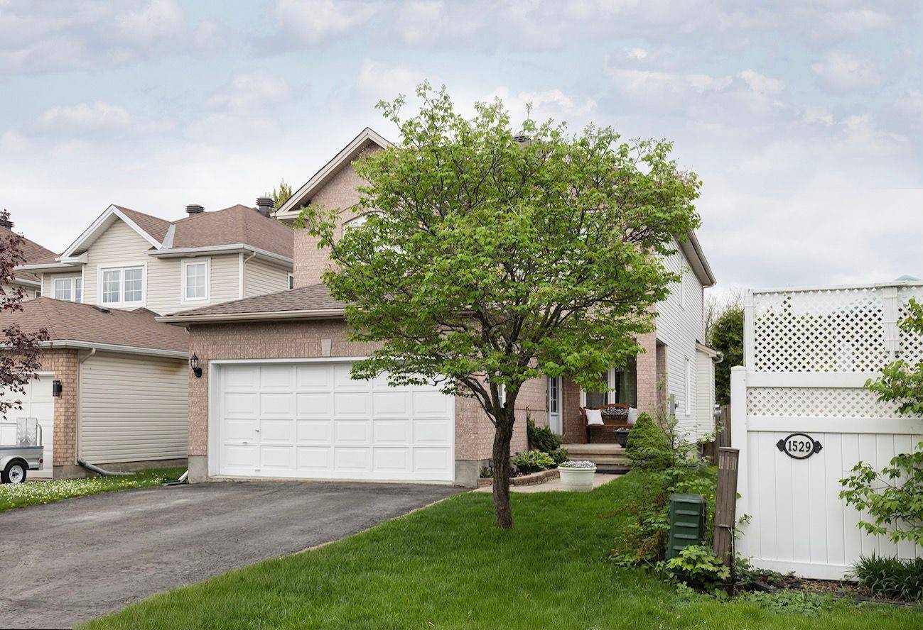 Orleans - Cumberland And Area, ON K4A 4A2,1545 Senateurs WAY