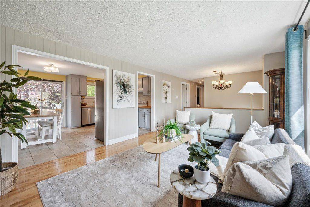 Guelph, ON N1H 7J9,31 Carey CRES