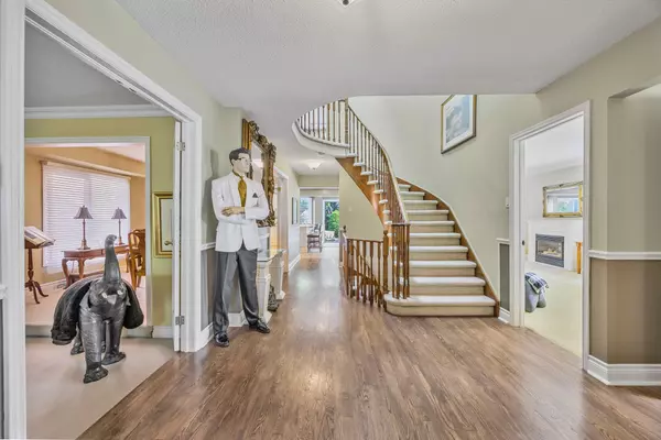 Newmarket, ON L3X 1J1,312 Mccaffrey RD