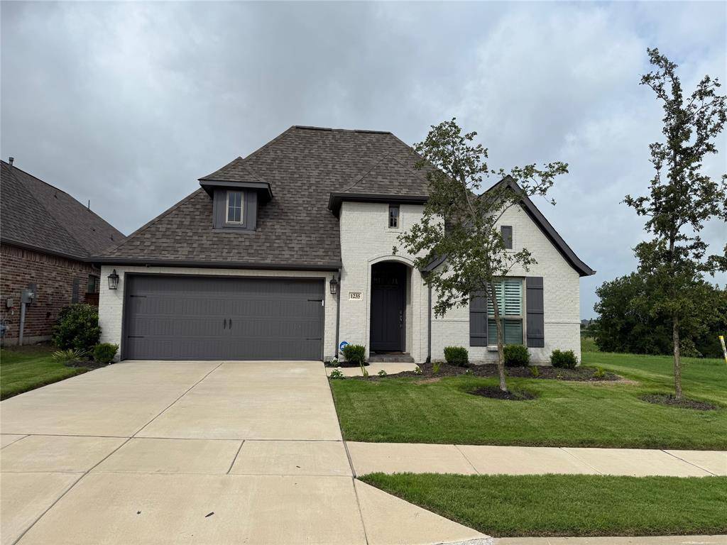 1235 Rushcroft Way, Forney, TX 75126