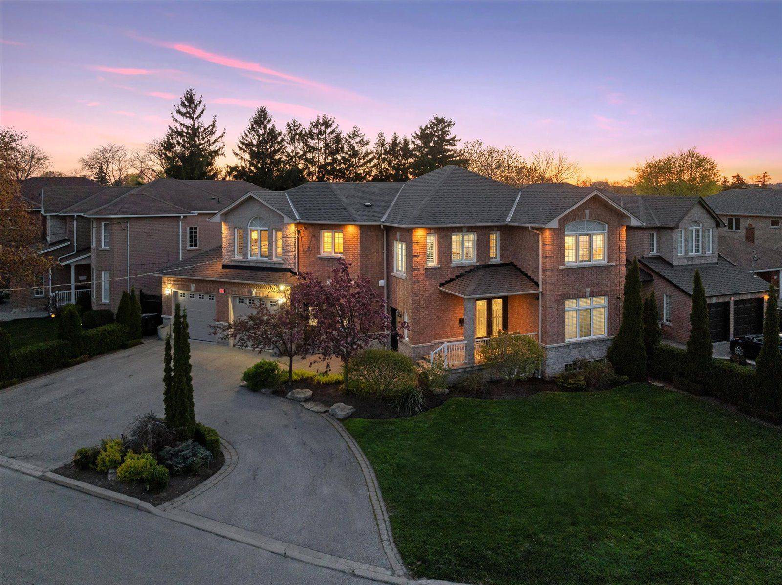 60 Brenda CRES, Toronto E04, ON M1K 3C6