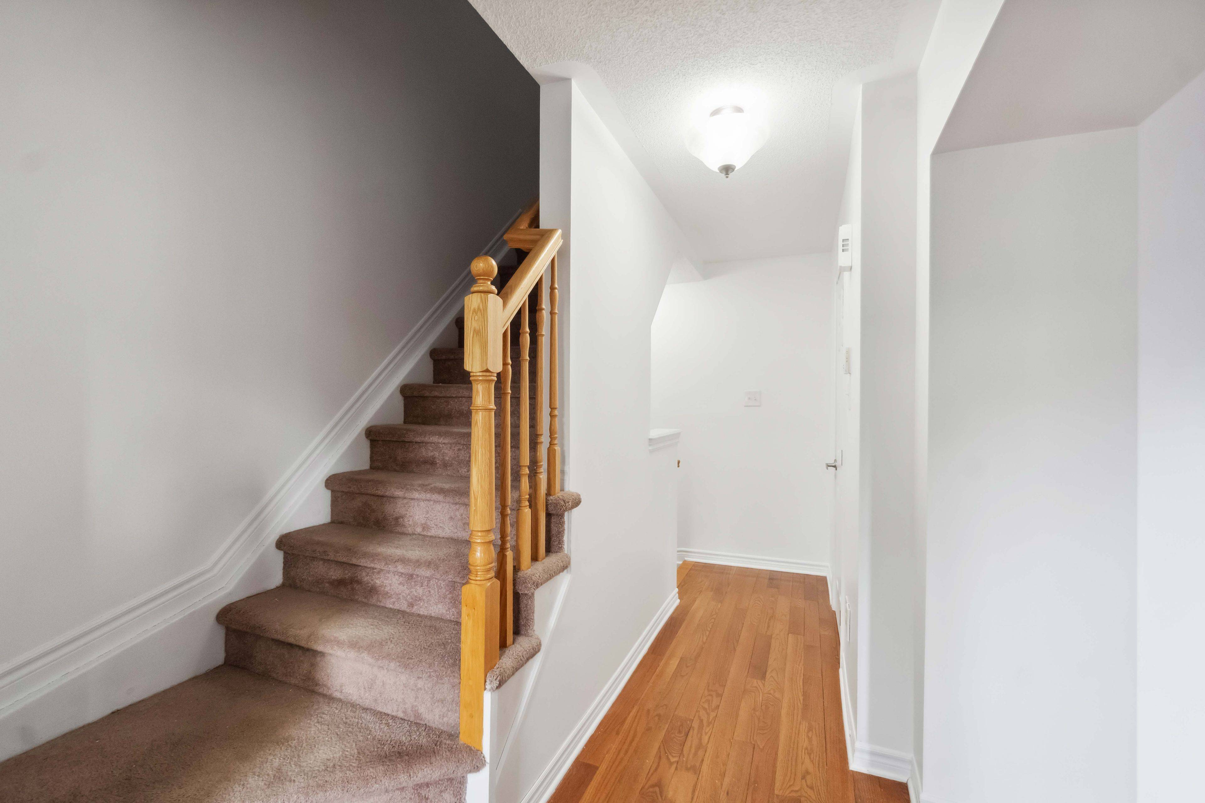 Barrhaven, ON K2J 0X1,2307 Blue Aster ST