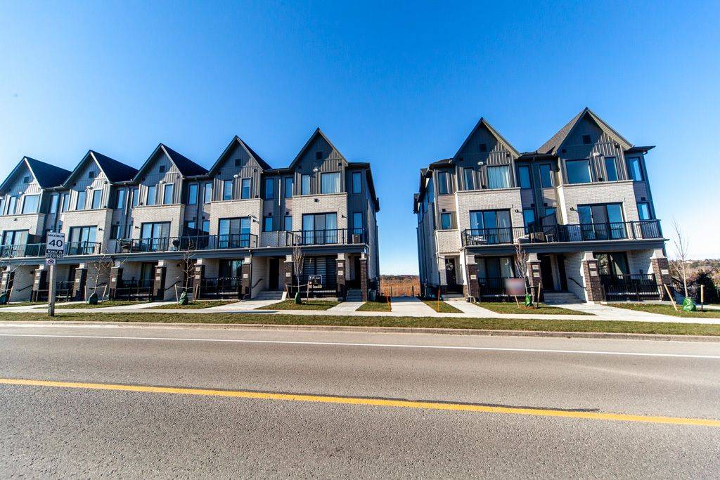 Cobourg, ON K9A 0X8,160 Densmore RD #2104