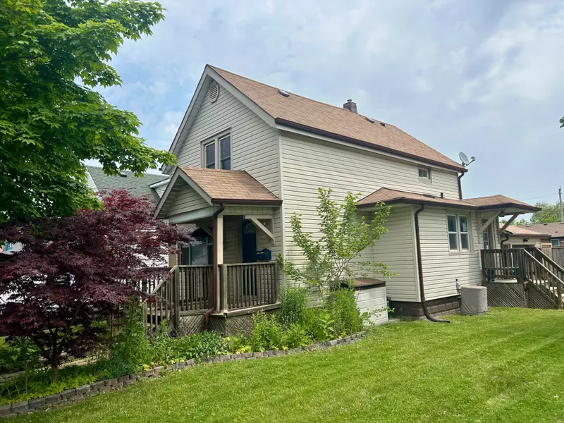 301 Alberta ST, Welland, ON L3B 2W1