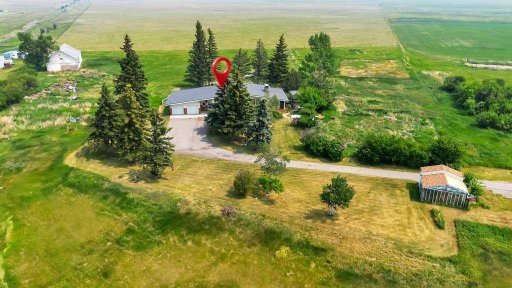 121 Cousin ST, Rural Wheatland County, AB T1P 0X8
