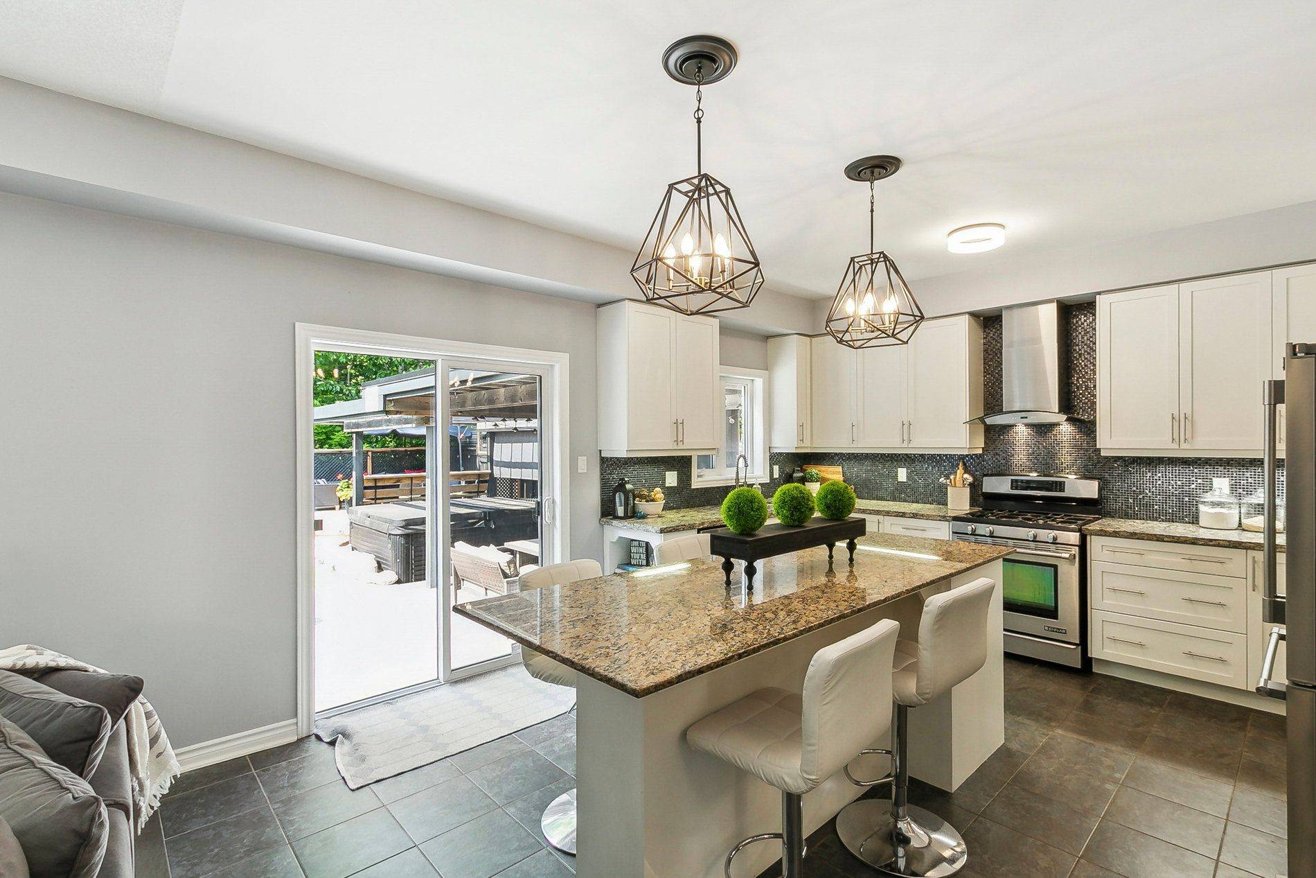 Clarington, ON L1E 0A8,552 George Reynolds DR