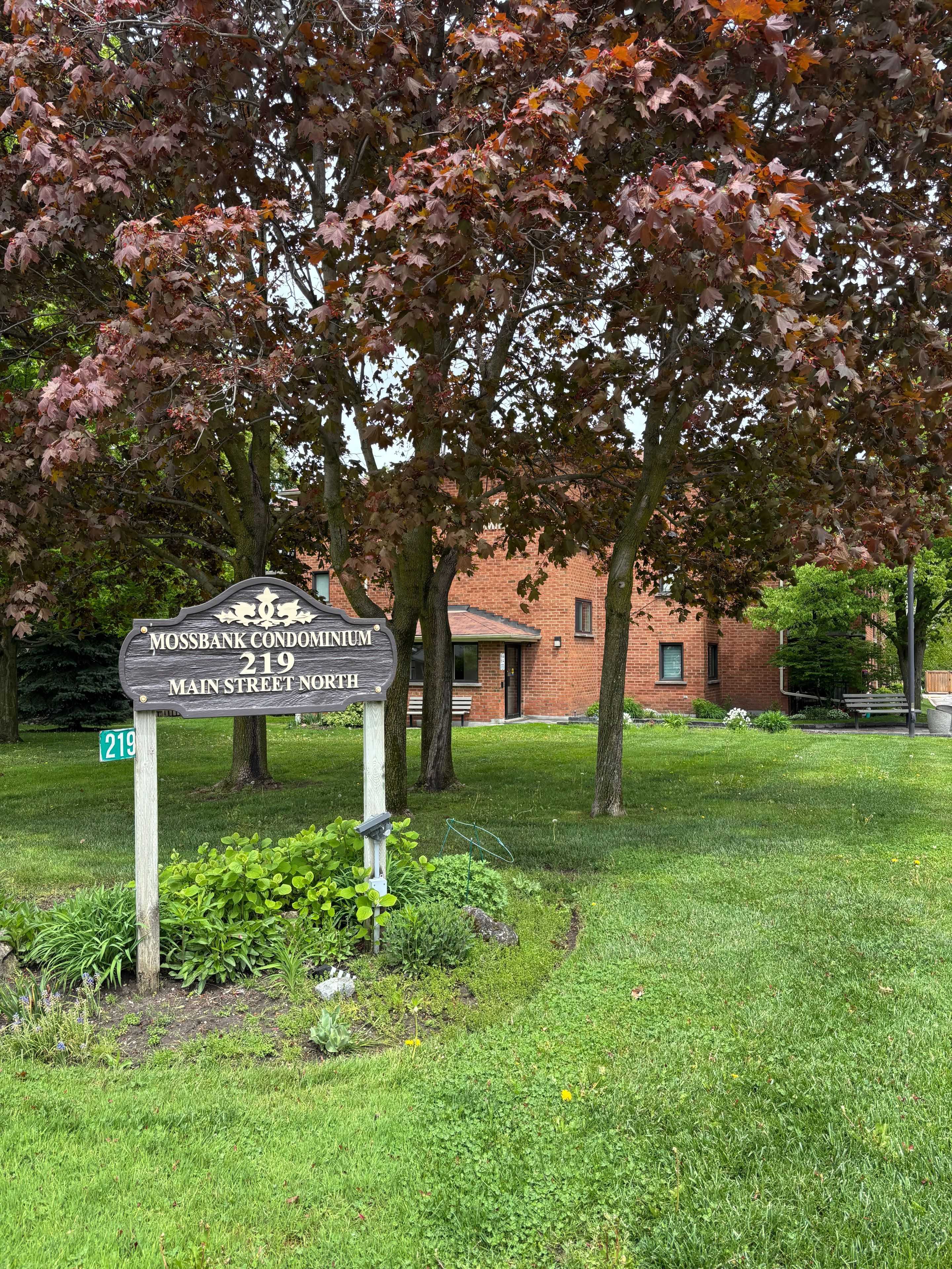 Uxbridge, ON L9P 1C4,219 Main ST N #103