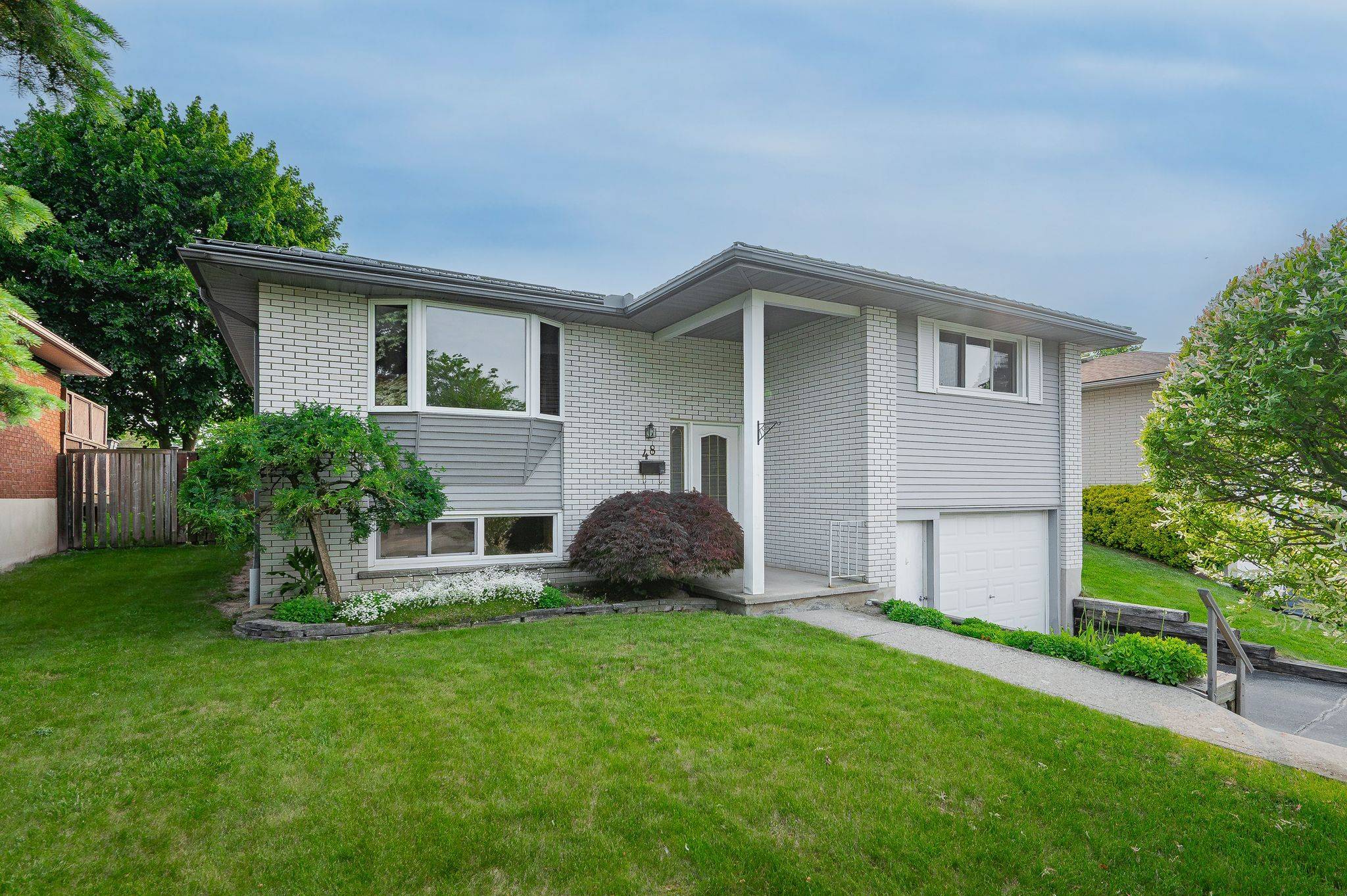 Guelph, ON N1E 3R4,48 Uplands PL