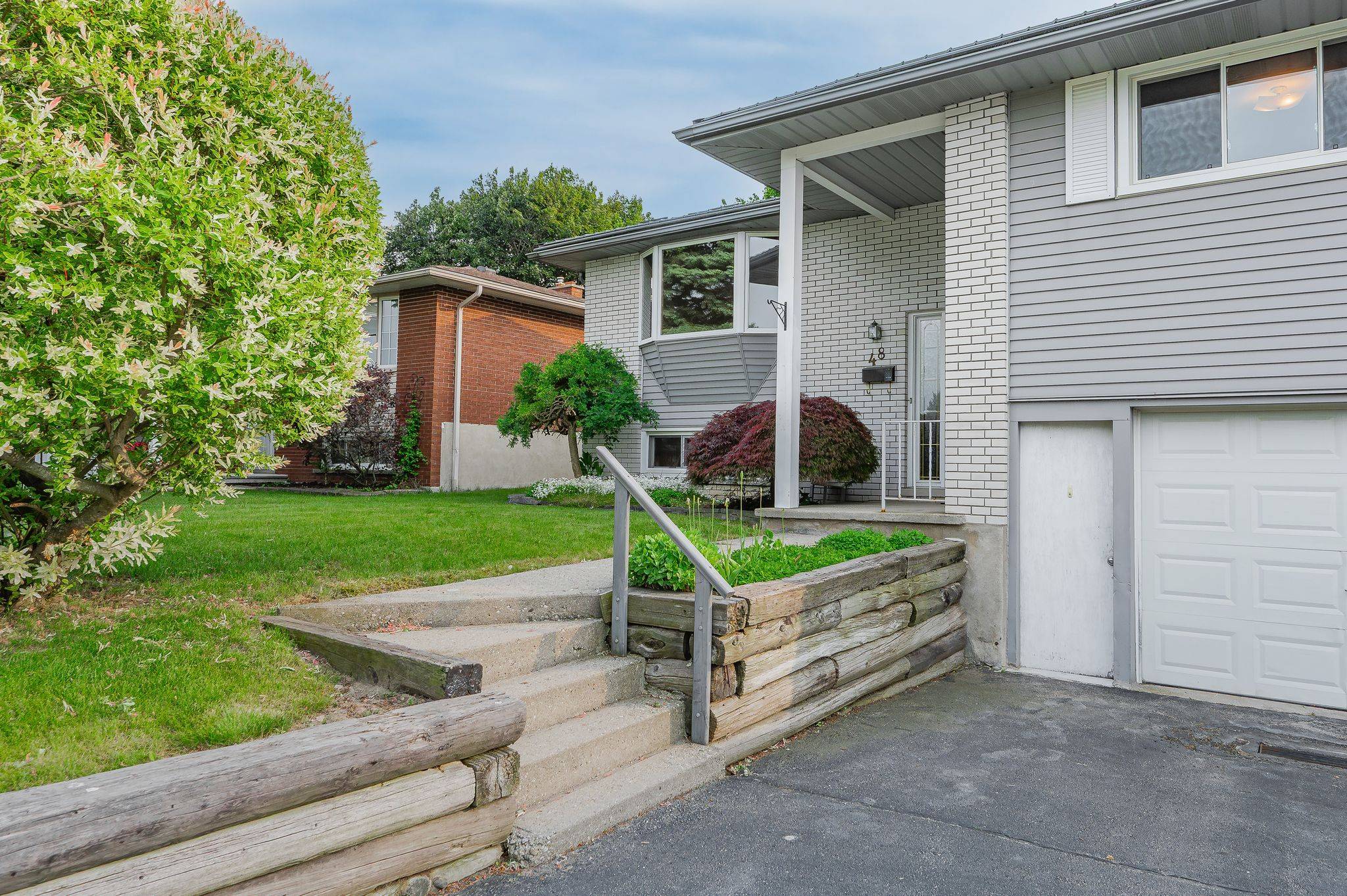 Guelph, ON N1E 3R4,48 Uplands PL