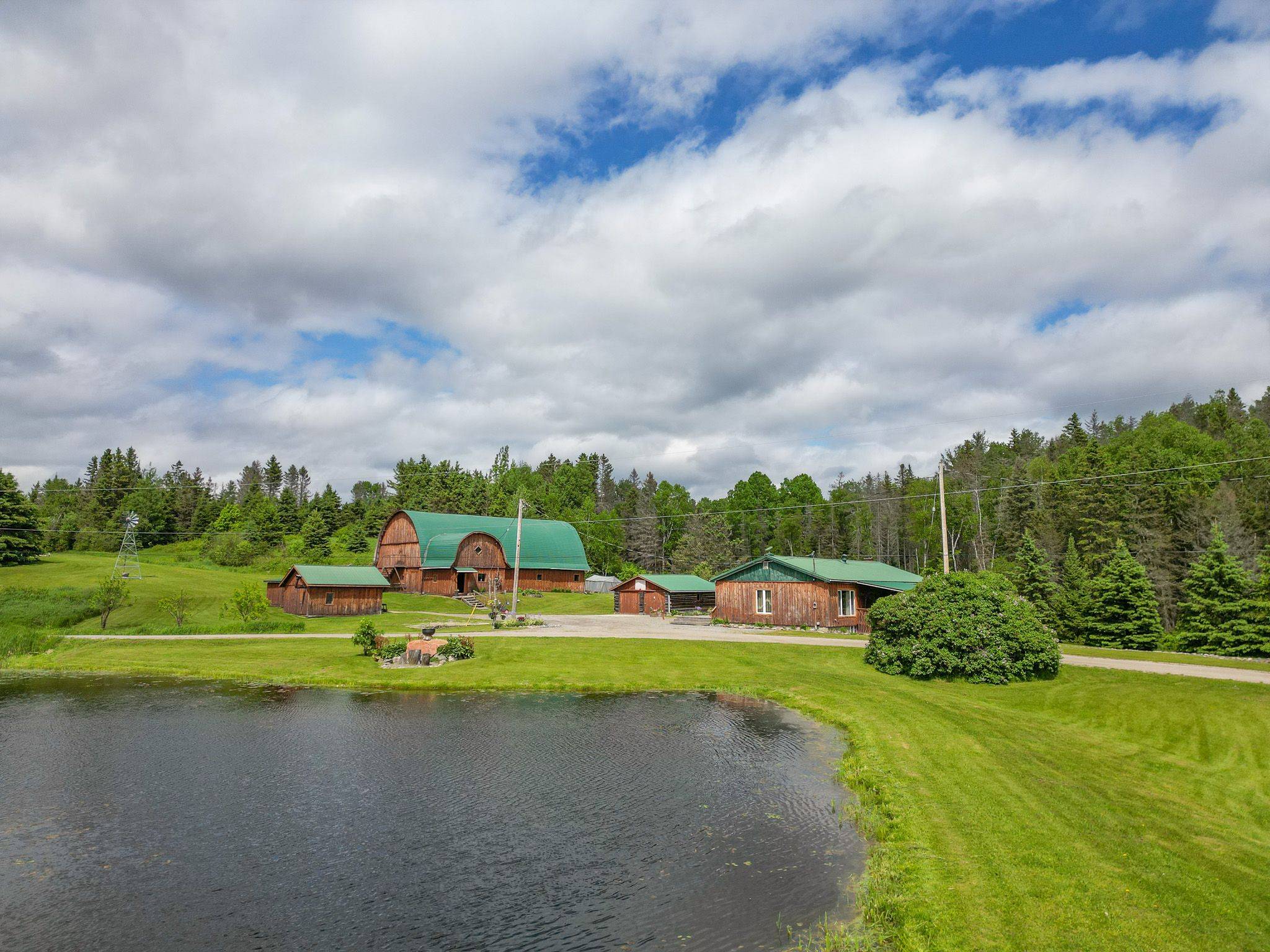 216 Pantenaude RD, West Nipissing, ON P0H 1M0