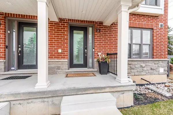 Barrie, ON L4M 0K7,1 Leggott AVE #33