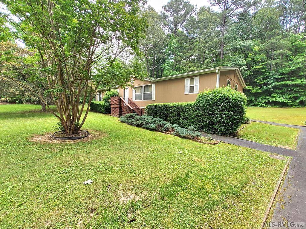 56 Hawthorne Drive, Bracey, VA 23919