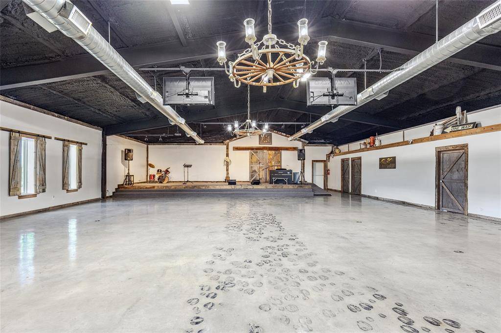 Paris, TX 75462,6009 Texas Hwy 24