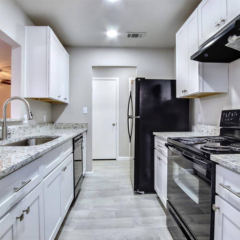 Forney, TX 75126,404 N Center Street #A