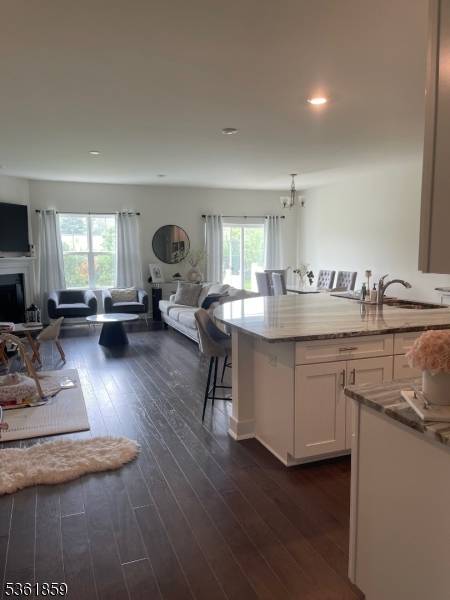 Morris Twp., NJ 07960,23 Colgate Dr