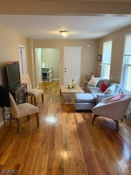 South Orange Village Twp., NJ 07079,164 S Ridgewood Rd