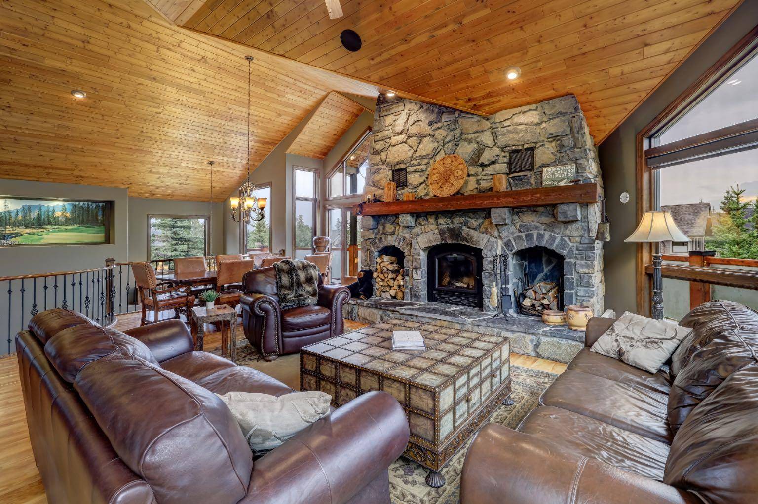Canmore, AB T1W 3G7,220 Miskow Close