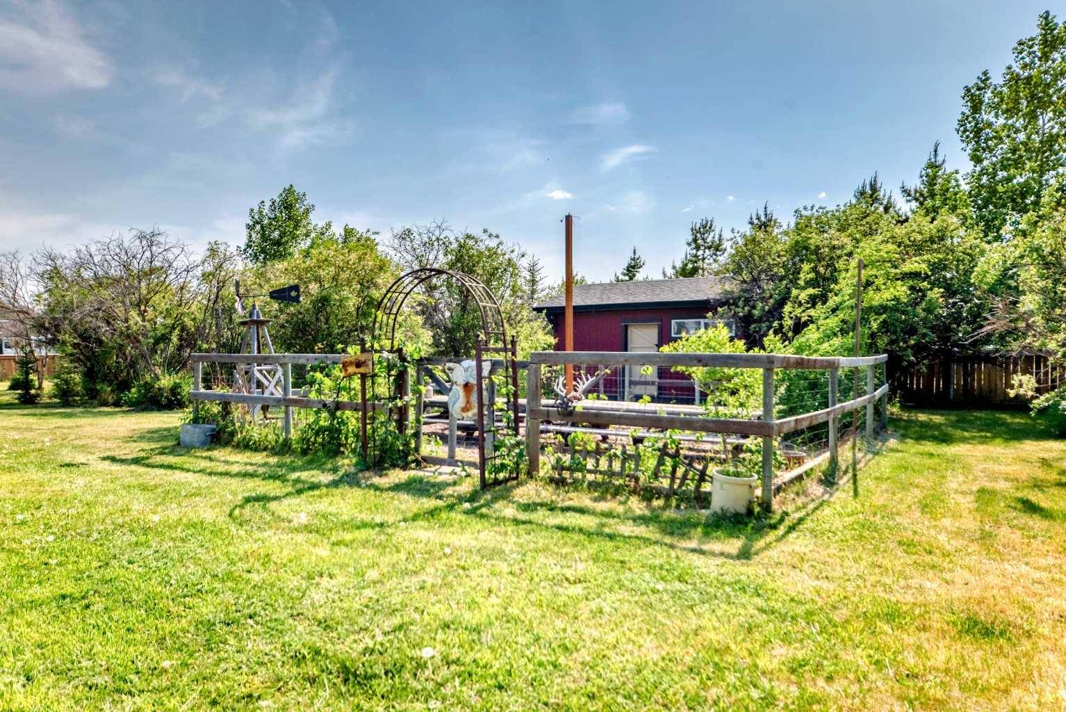 Rural Rocky View County, AB T4C 2Z8,31127 Township Road 274 RD