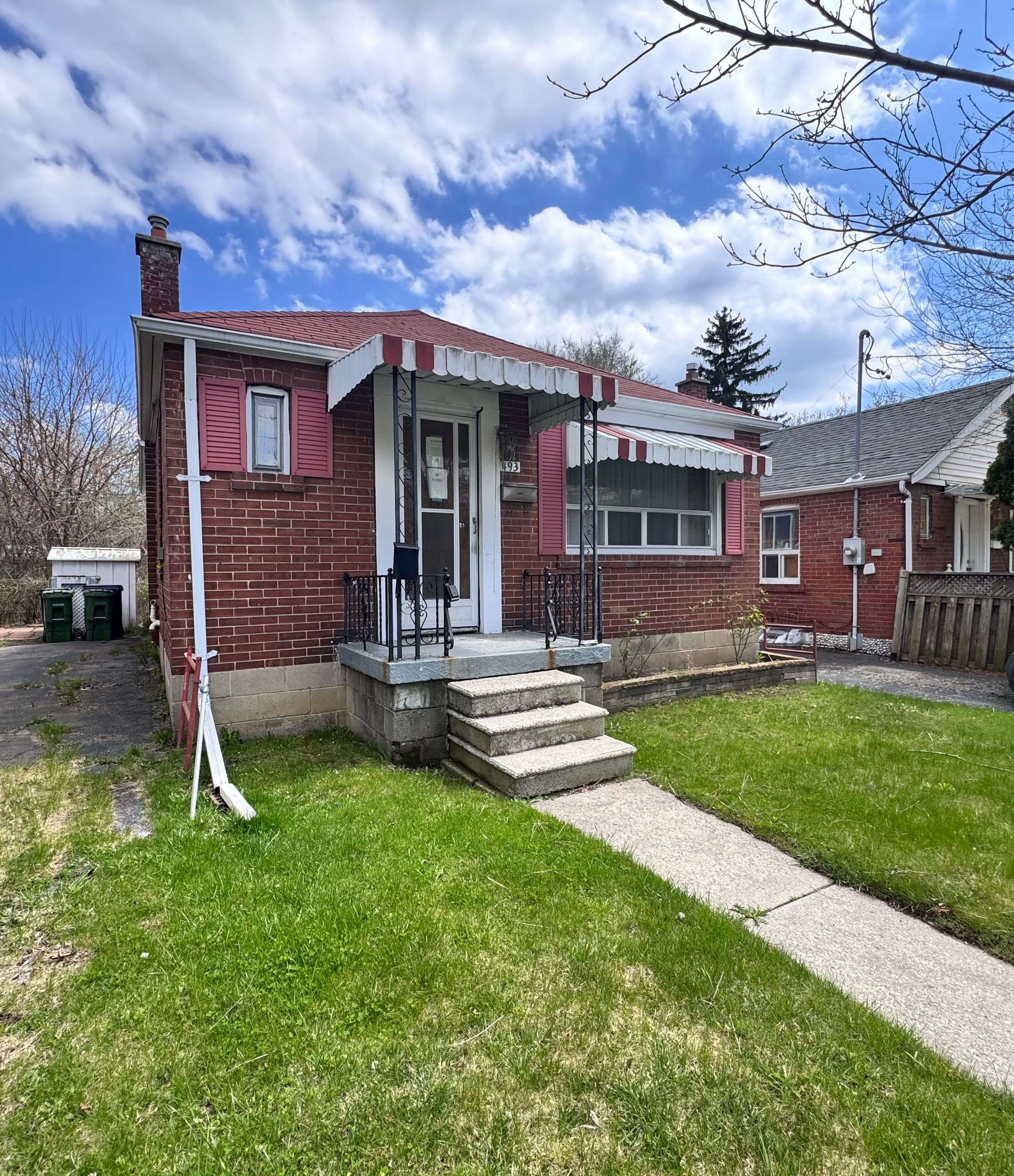 Toronto E03, ON M4B 2G5,493 Dawes RD
