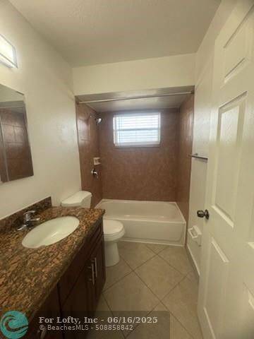 Lake Worth Beach, FL 33460,1530 N J St #1