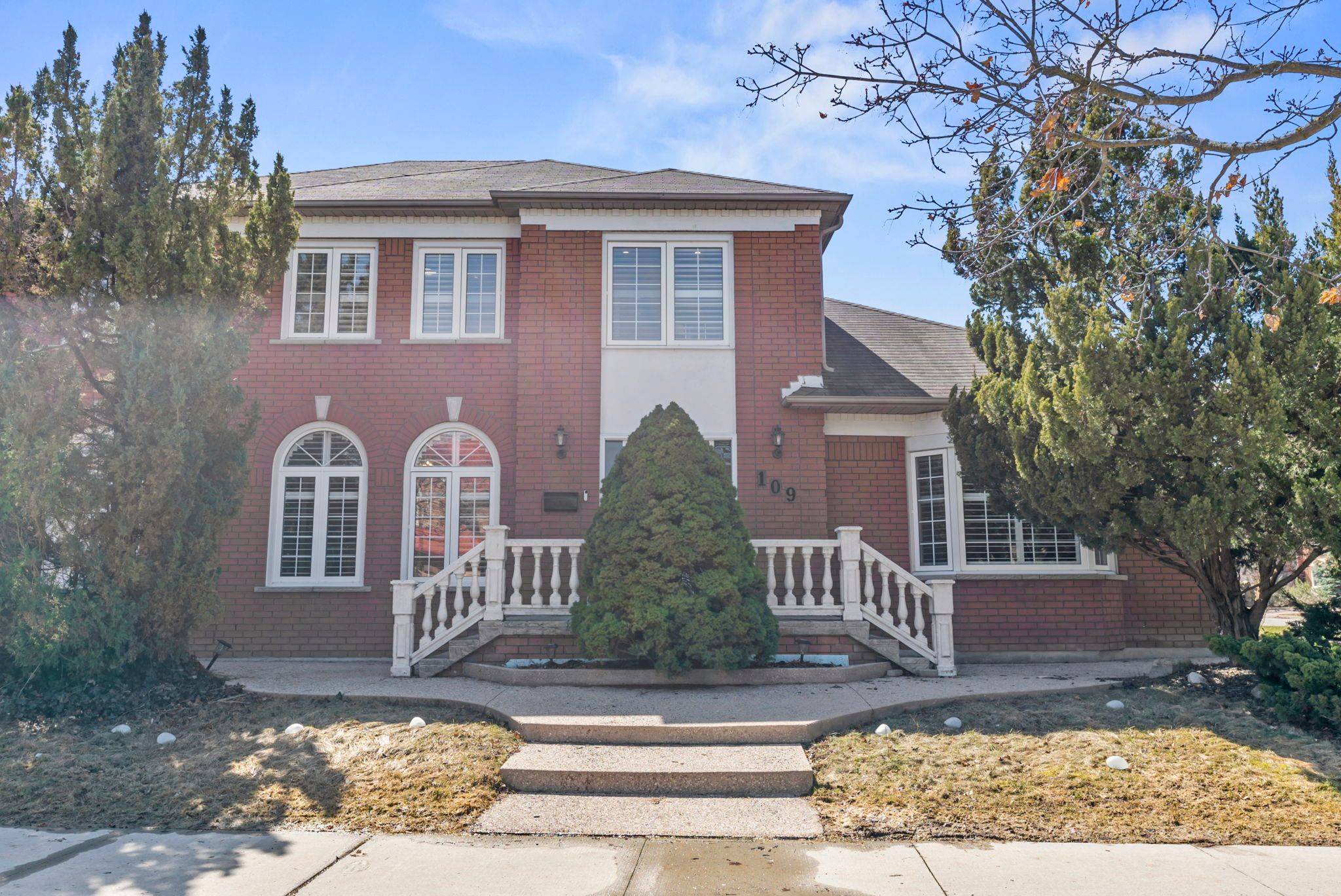 109 Angelina AVE, Vaughan, ON L4L 8N9