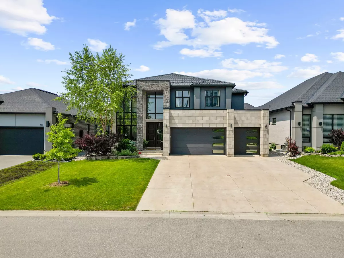 London North, ON N6G 0M8,710 Hickoryridge Common