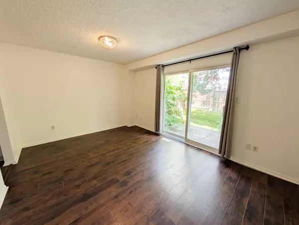 Markham, ON L3P 3T2,21 Thatcher's Mill WAY #39