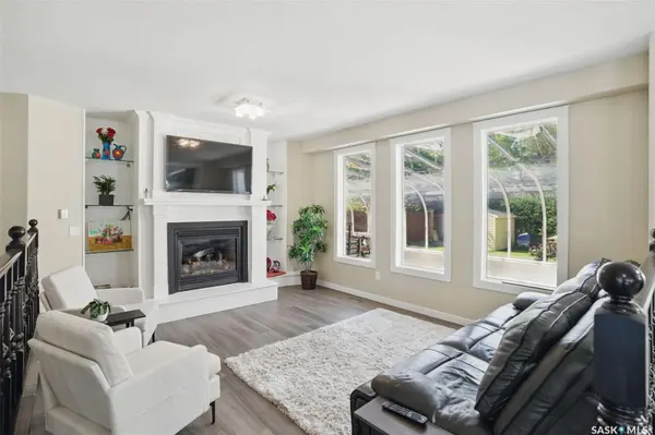 203 Mallin CRESCENT, Saskatoon, SK S7K 7W8