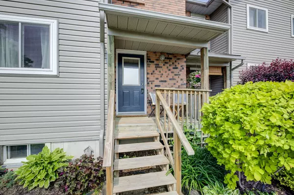 Lambton Shores, ON N0M 1T0,18 SAUBLE RIVER RD #6