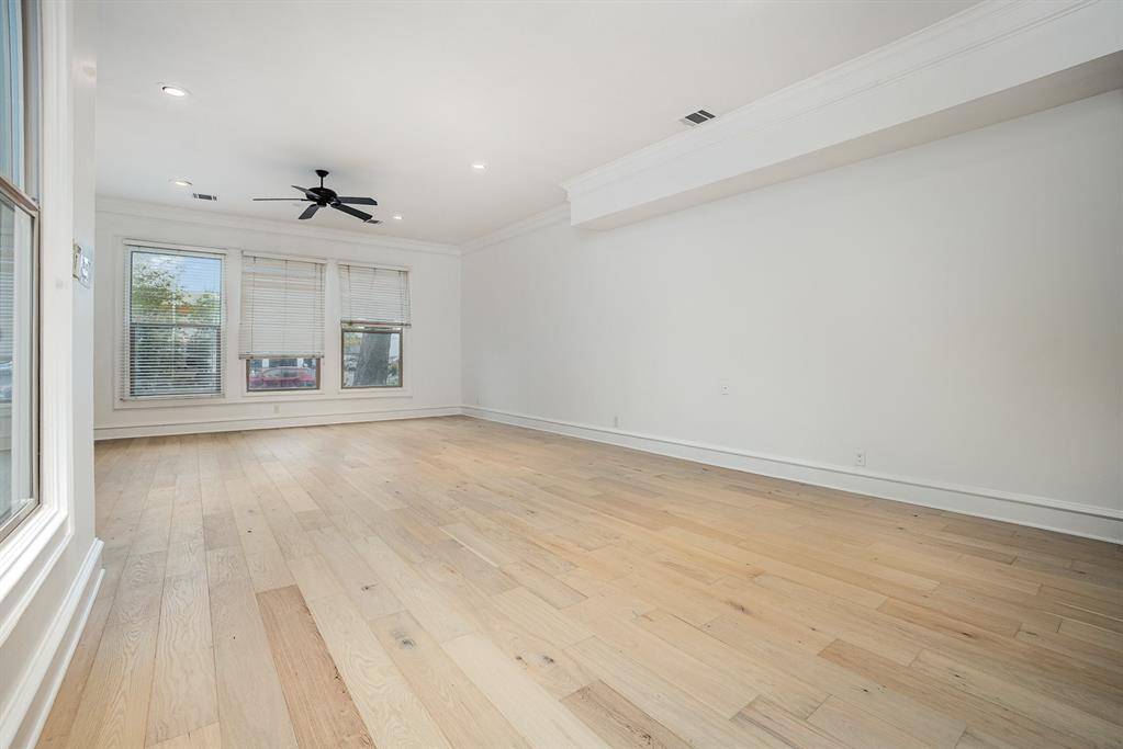 University Park, TX 75225,3422 Lovers Lane #A