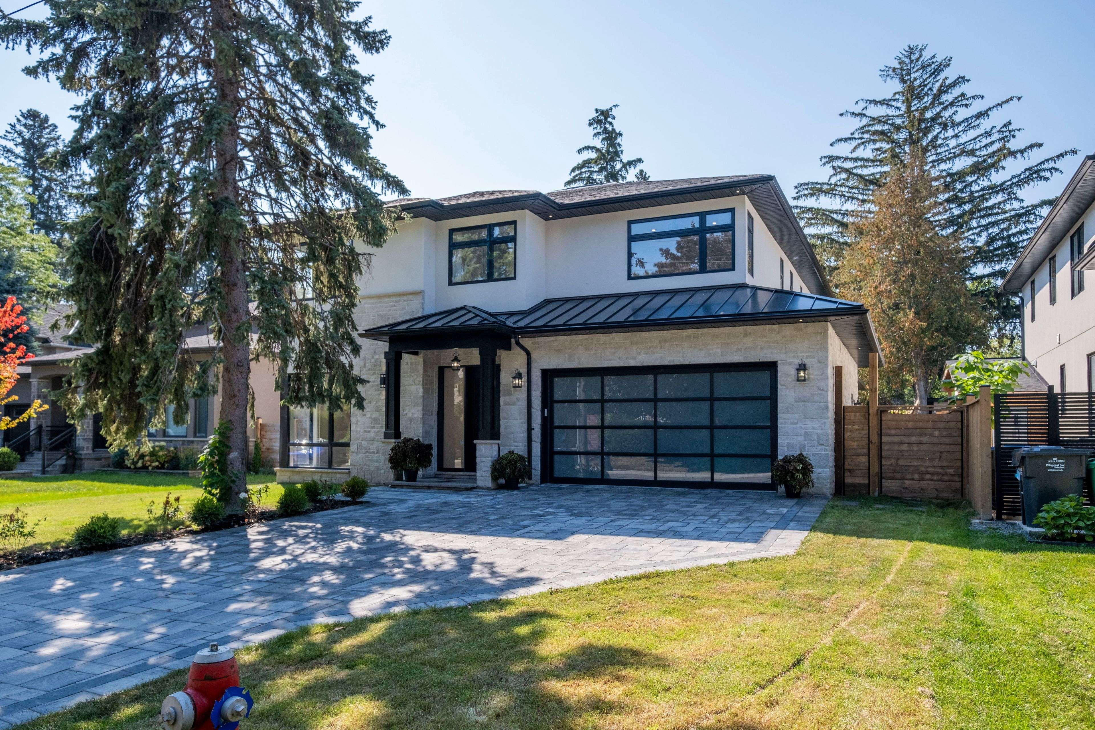 1610 Kenmuir AVE, Mississauga, ON L5G 4B5