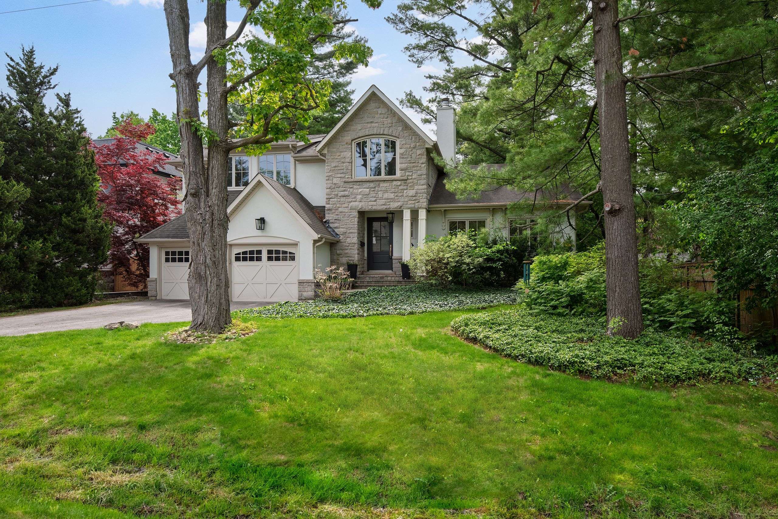 1310 Duncan RD, Oakville, ON L6J 2P8