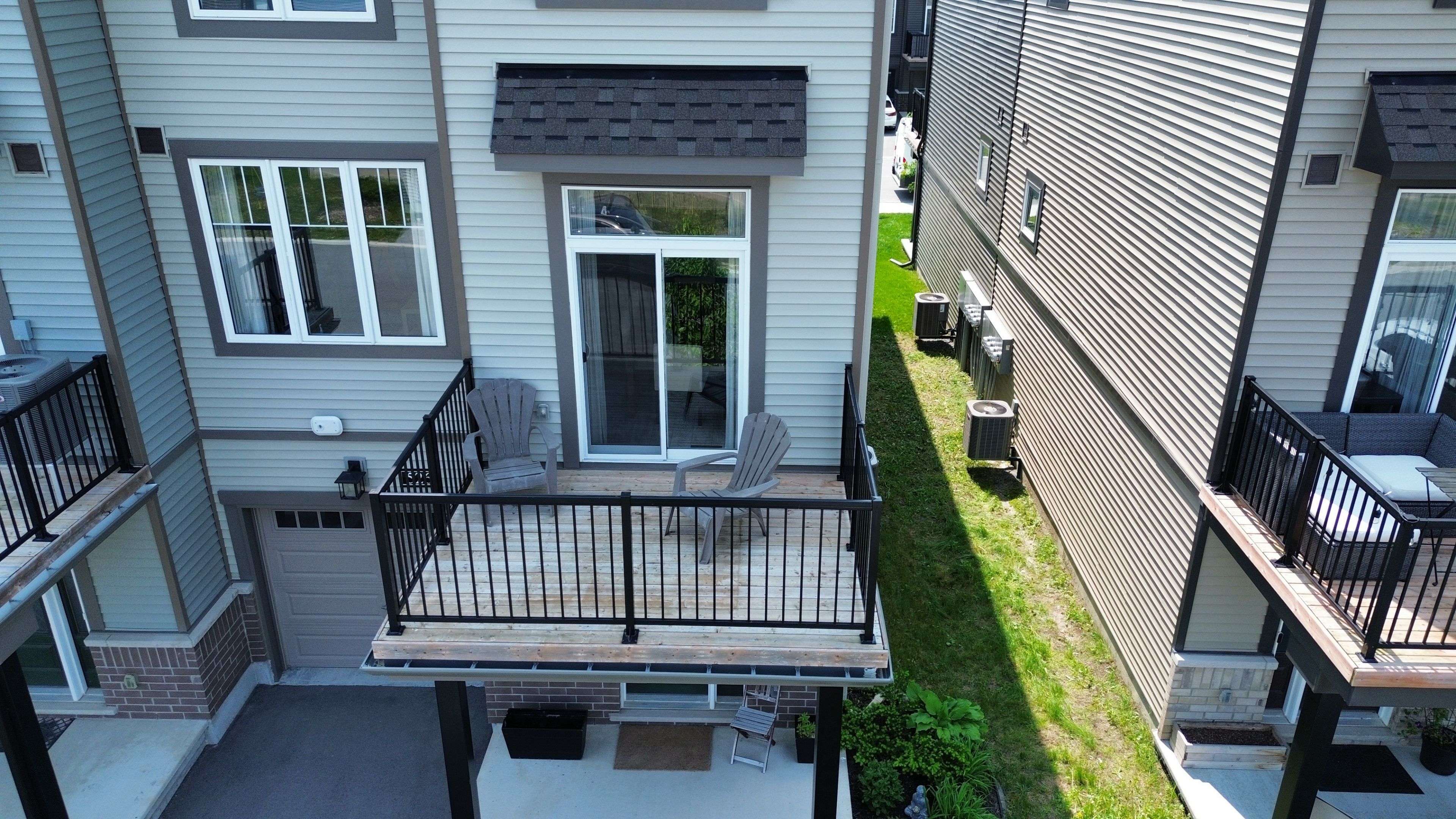 Barrhaven, ON K2C 3H2,526 Aglish Mews