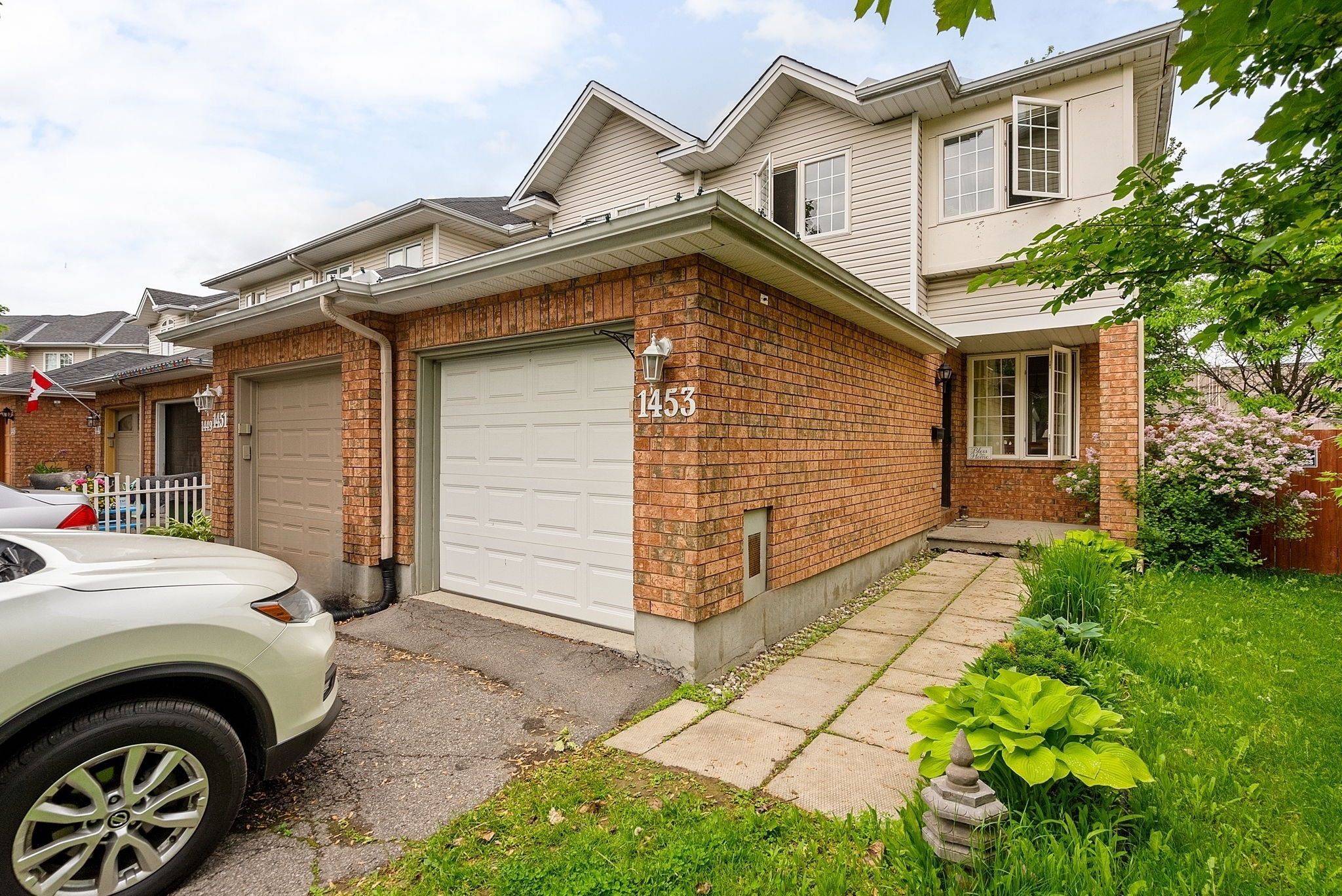 1453 Lynx CRES, Orleans - Cumberland And Area, ON K4A 3Z1