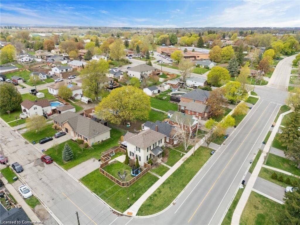 Brant, ON N3L 3A8,28 Market ST