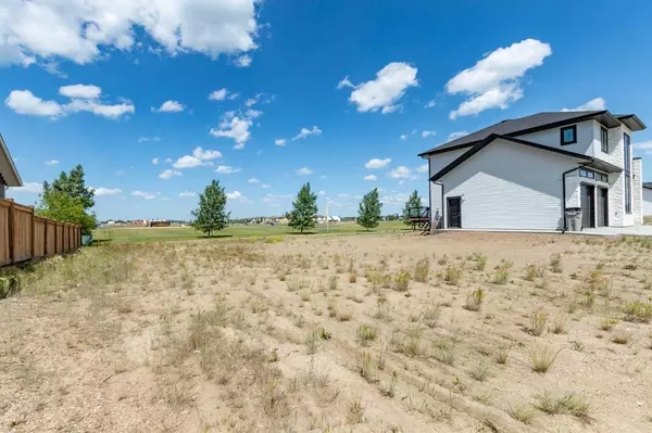Stettler, AB T0C 2L1,6926 Meadowview DR