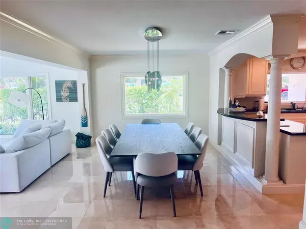 Fort Lauderdale, FL 33316,10 Isla Bahia Dr