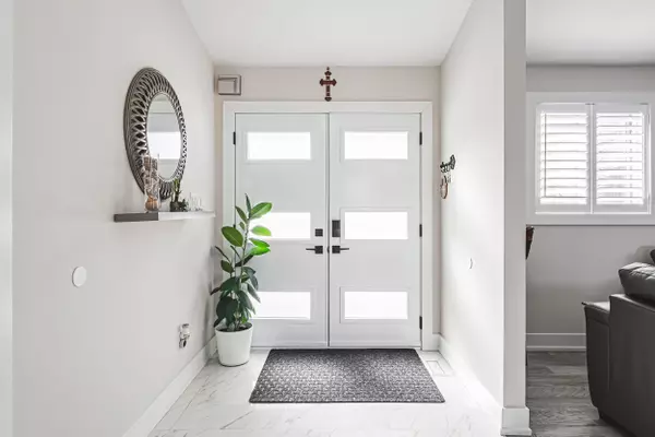 West Lincoln, ON L0R 1E0,1796 Penny LN