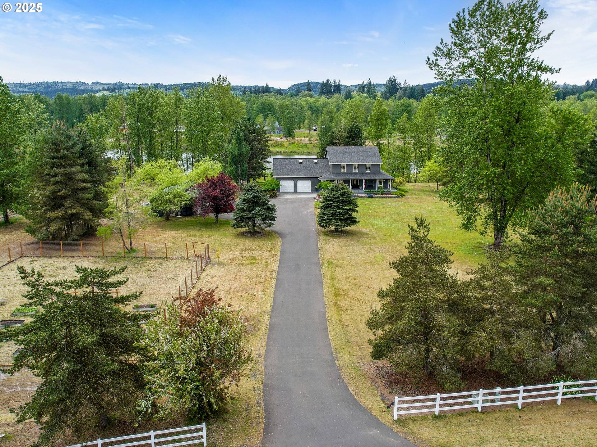 226 BAY POINT DR, Castle Rock, WA 98611
