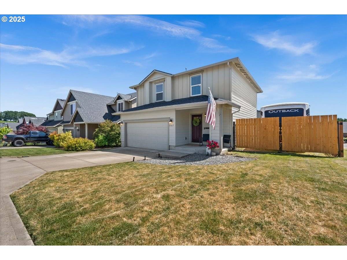 Lafayette, OR 97127,907 E 16TH ST