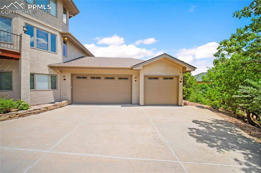 Colorado Springs, CO 80919,3325 Blodgett DR
