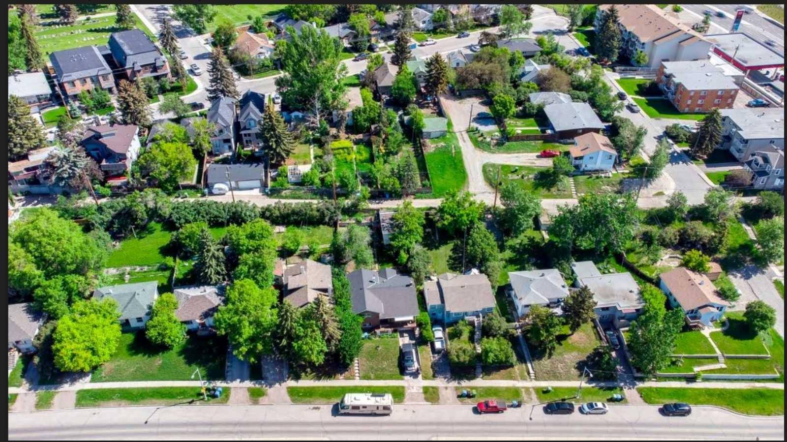 Calgary, AB T2S 3A2,48 Mission RD Southwest